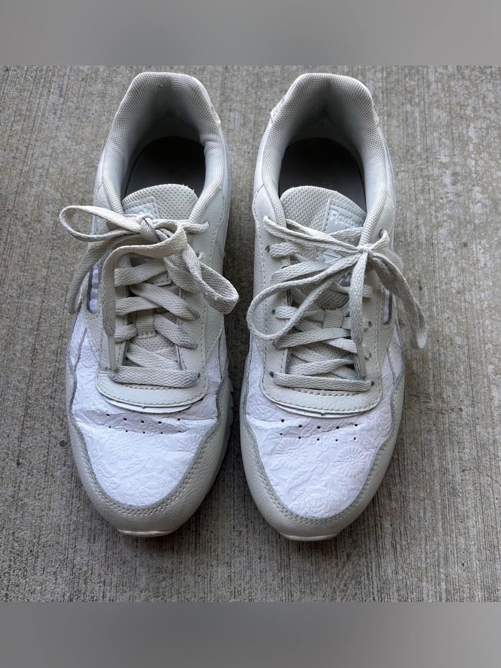 Reebok Women's Classic Harman Run Sneaker, Pure Grey/White